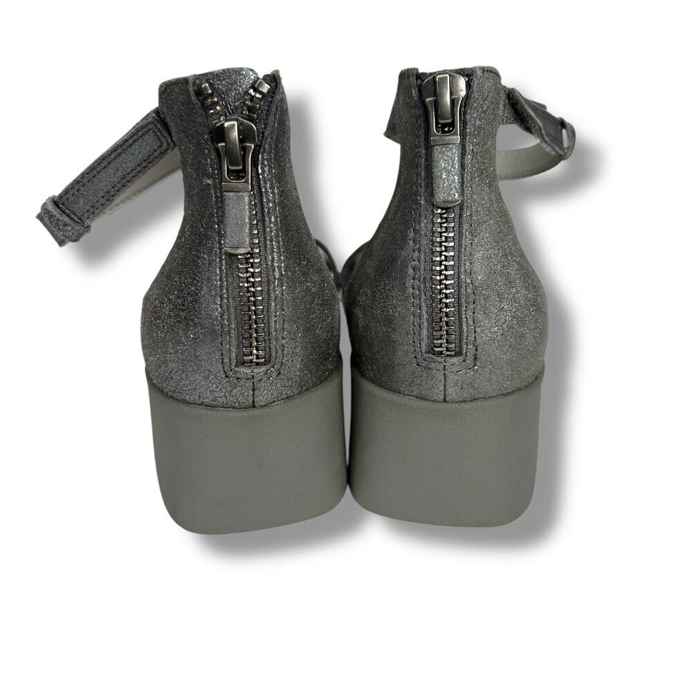 NWOT Eileen Fisher Noni Sandals Ankle Strap Silver Leather Block Heel Size 8 - Picture 4 of 7